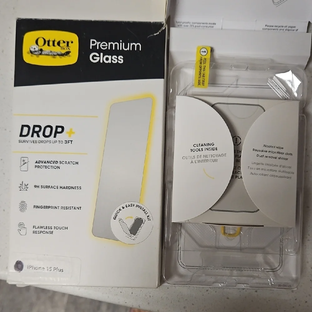 OtterBox Premium Apple Glass Screen Protector for iPhone 15 Plus - Transparent